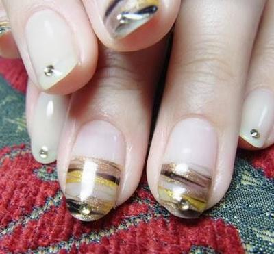 禾草青美甲:用產(chǎn)品和服務(wù)打動美容養(yǎng)生消費者